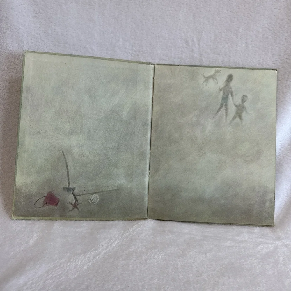 Hide and‎ Seek Fog Childrens Book by Alvin Tresselt Duvoisin 1965 Weekly Reader